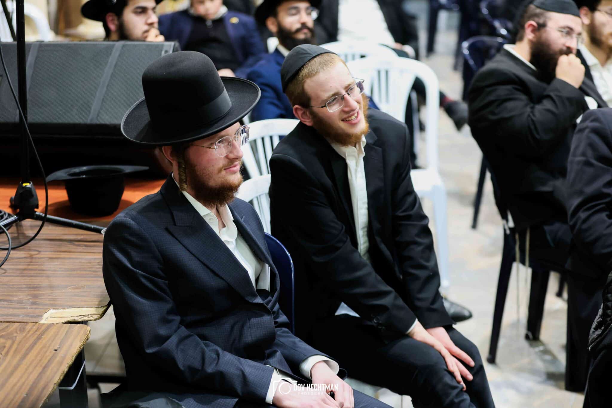 גדולי וצדיקי הדור חיזקו ועודדו את לומדי הרמב"ם בישיבת חב"ד גדולי וצדיקי הדור חיזקו ועודדו את לומדי הרמב"ם בישיבת חב"ד