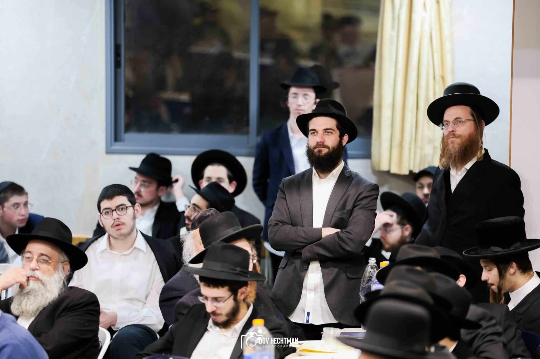 גדולי וצדיקי הדור חיזקו ועודדו את לומדי הרמב"ם בישיבת חב"ד גדולי וצדיקי הדור חיזקו ועודדו את לומדי הרמב"ם בישיבת חב"ד