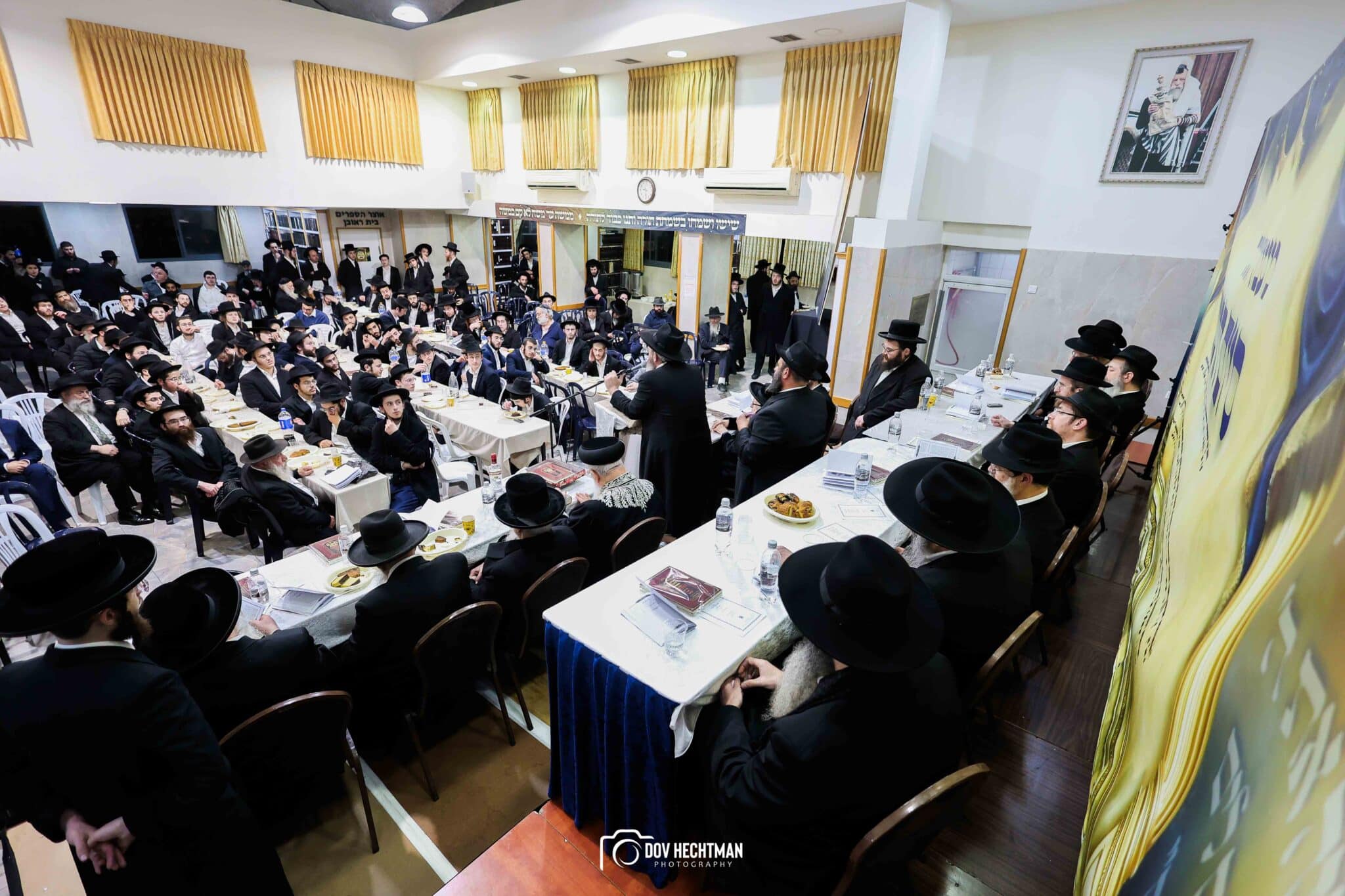 גדולי וצדיקי הדור חיזקו ועודדו את לומדי הרמב"ם בישיבת חב"ד גדולי וצדיקי הדור חיזקו ועודדו את לומדי הרמב"ם בישיבת חב"ד