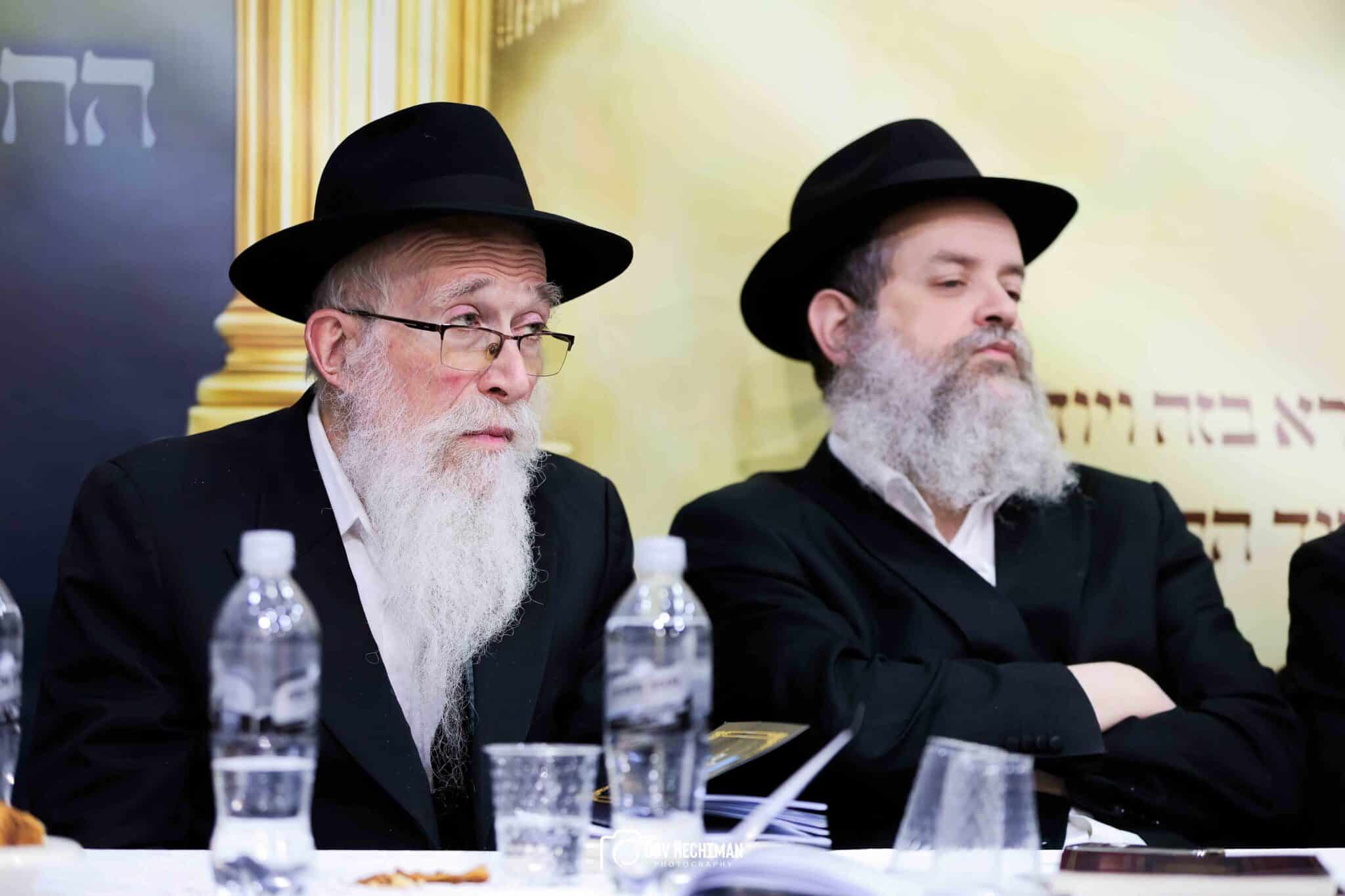 גדולי וצדיקי הדור חיזקו ועודדו את לומדי הרמב"ם בישיבת חב"ד גדולי וצדיקי הדור חיזקו ועודדו את לומדי הרמב"ם בישיבת חב"ד