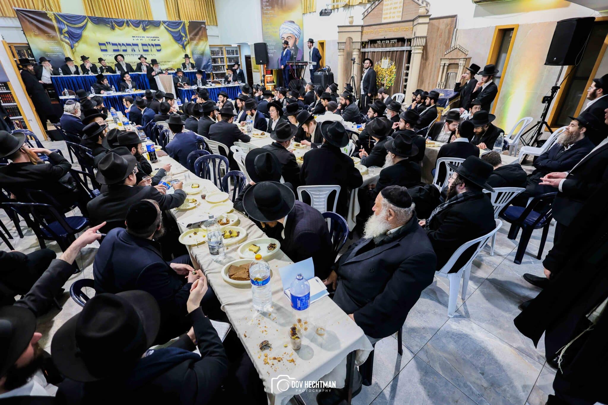 גדולי וצדיקי הדור חיזקו ועודדו את לומדי הרמב"ם בישיבת חב"ד גדולי וצדיקי הדור חיזקו ועודדו את לומדי הרמב"ם בישיבת חב"ד