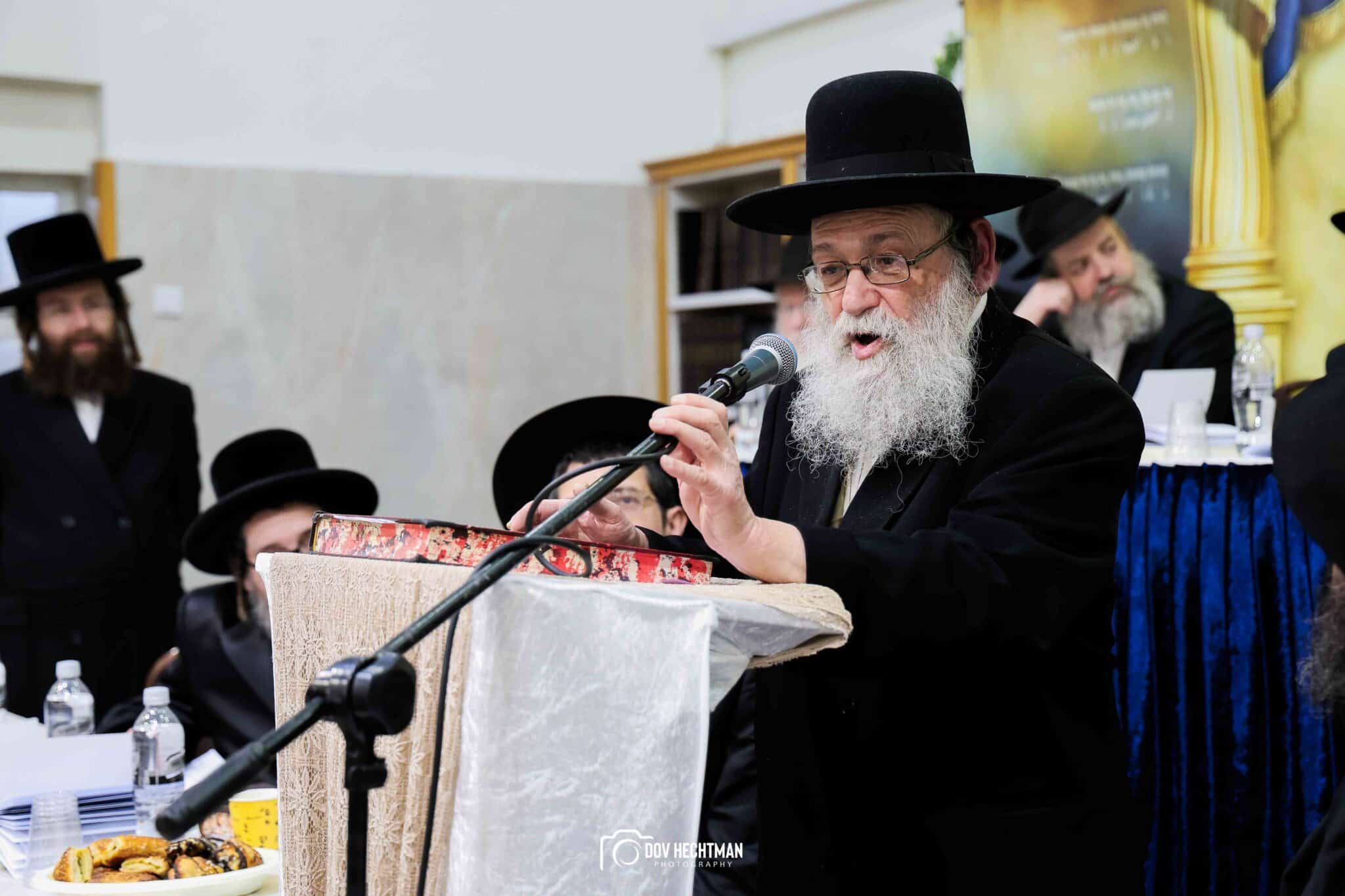 גדולי וצדיקי הדור חיזקו ועודדו את לומדי הרמב"ם בישיבת חב"ד גדולי וצדיקי הדור חיזקו ועודדו את לומדי הרמב"ם בישיבת חב"ד