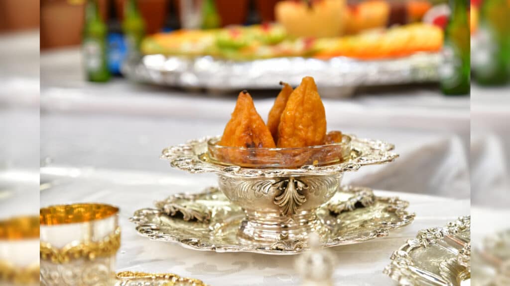 ט"ו בשבט בחצר הקודש קרעטשניף קרית-גת