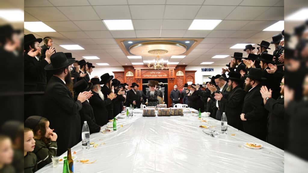 ט"ו בשבט בחצר הקודש קרעטשניף קרית-גת