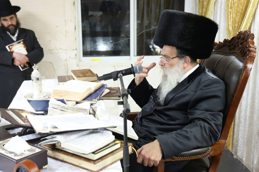 גלריה: מעמד סיום הזוהר במירון ביום הילולת משה רבינו