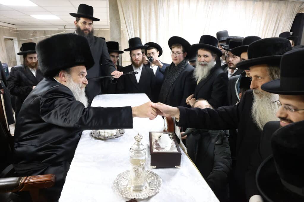 גלריה: מעמד סיום הזוהר במירון ביום הילולת משה רבינו