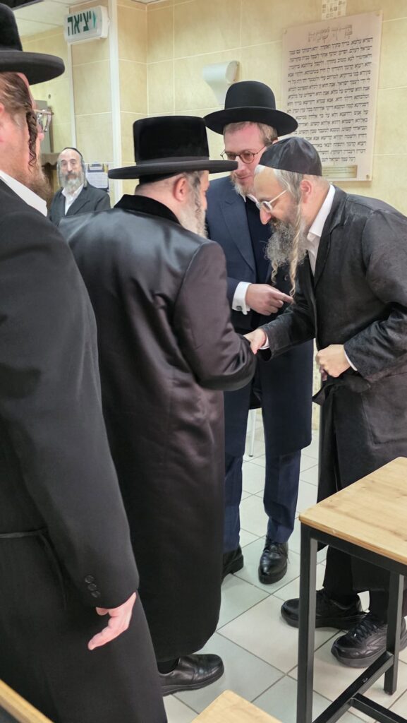 המדרשה החסידית שמהווה בית גידול חסידי איכותי ברמה גבוהה - לבחורים בגיל ישיבה קטנה