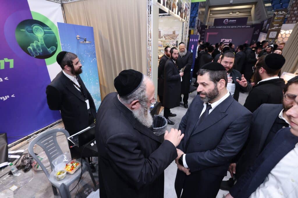 למעלה מ-13 אלף איש השתתפו באקספו הבניה החרדי של ארגון 'מלאכתם'