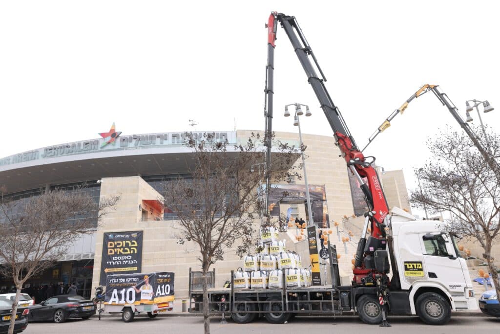 למעלה מ-13 אלף איש השתתפו באקספו הבניה החרדי של ארגון 'מלאכתם'