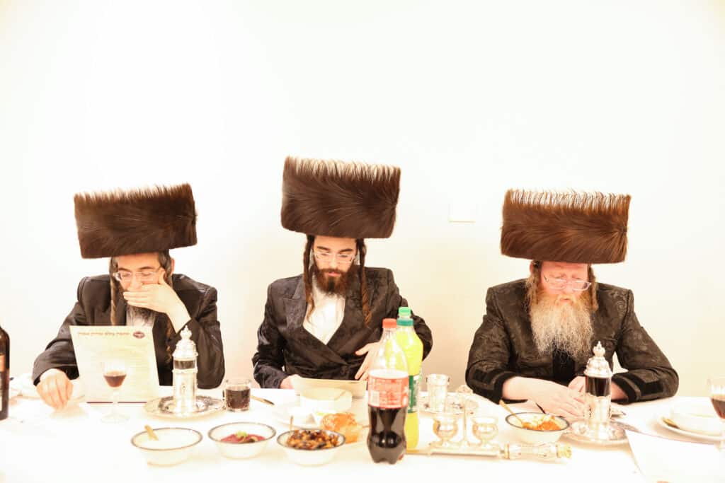 מעמד התפילה ושמחת השבע ברכות של חסידות זוועהיל