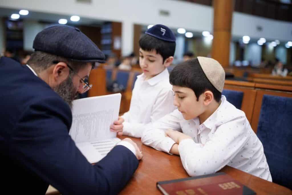 מאה שנים למאמר: הדרמה והניצחון היהודי בלב מוסקבה מאה שנים למאמר: הדרמה והניצחון היהודי בלב מוסקבה