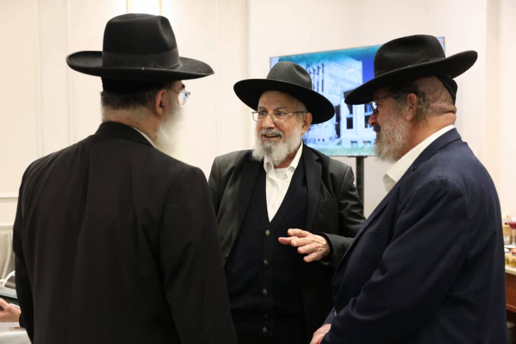 מעמד יובל שנים לישיבת כף החיים בהשתתפות בוגרי הישיבה