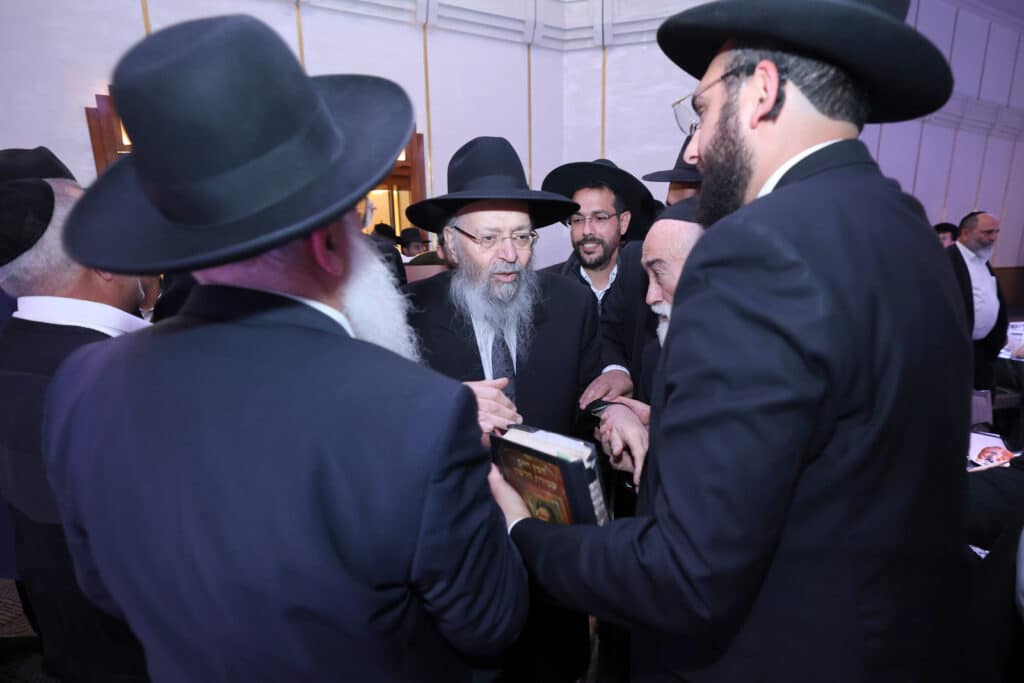 מעמד יובל שנים לישיבת כף החיים בהשתתפות בוגרי הישיבה