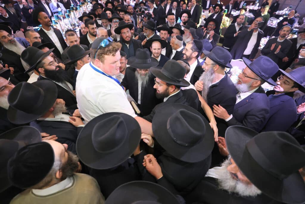 מעמד יובל שנים לישיבת כף החיים בהשתתפות בוגרי הישיבה