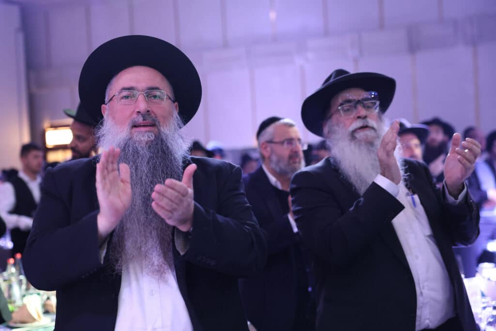 מעמד יובל שנים לישיבת כף החיים בהשתתפות בוגרי הישיבה