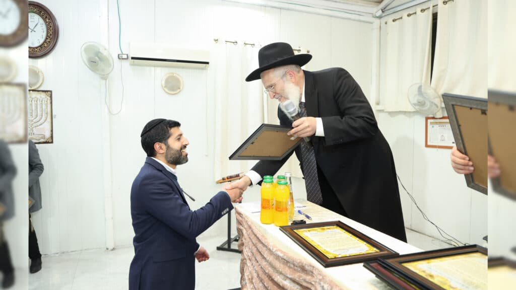 מעמד חלוקת תעודות הסמכה של מכון "ללמוד וללמד"