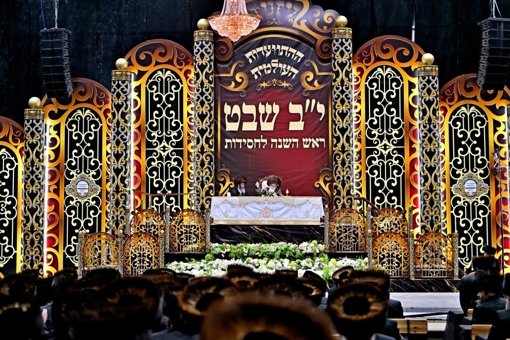 גלריה: אלפי חסידי ויז'ניץ התאחדו באילת בשבת היסטורית