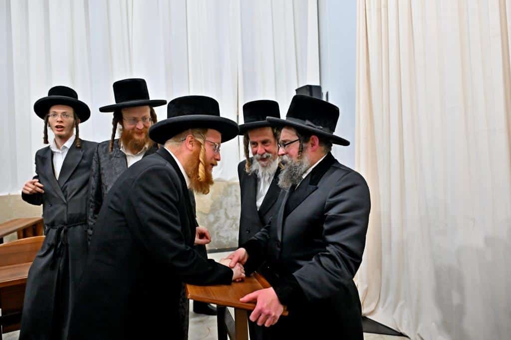 גלריה: האדמו"ר מסקולען מסר שיחת חיזוק בקהילת ספינקא