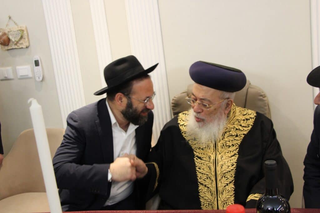 שולחן ט"ו בשבט של הגרש"מ עמאר והגר"ד יוסף