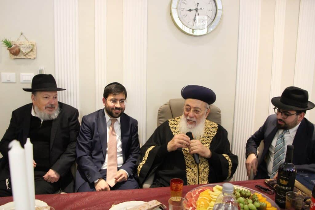 שולחן ט"ו בשבט של הגרש"מ עמאר והגר"ד יוסף