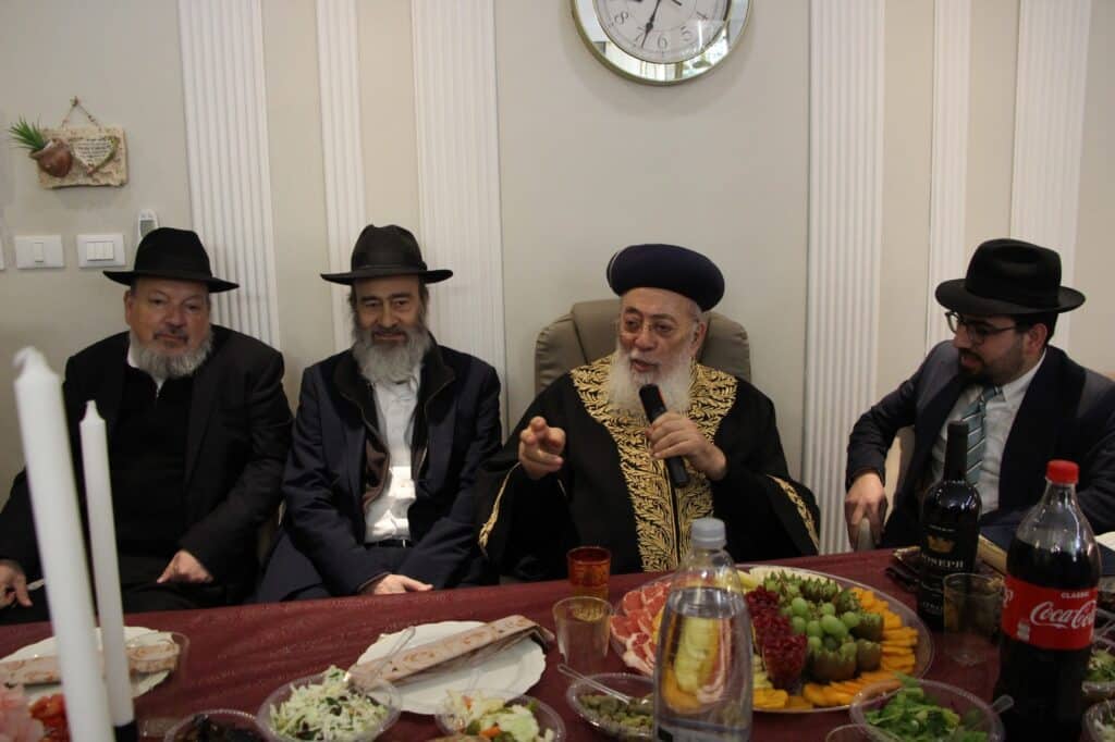 שולחן ט"ו בשבט של הגרש"מ עמאר והגר"ד יוסף