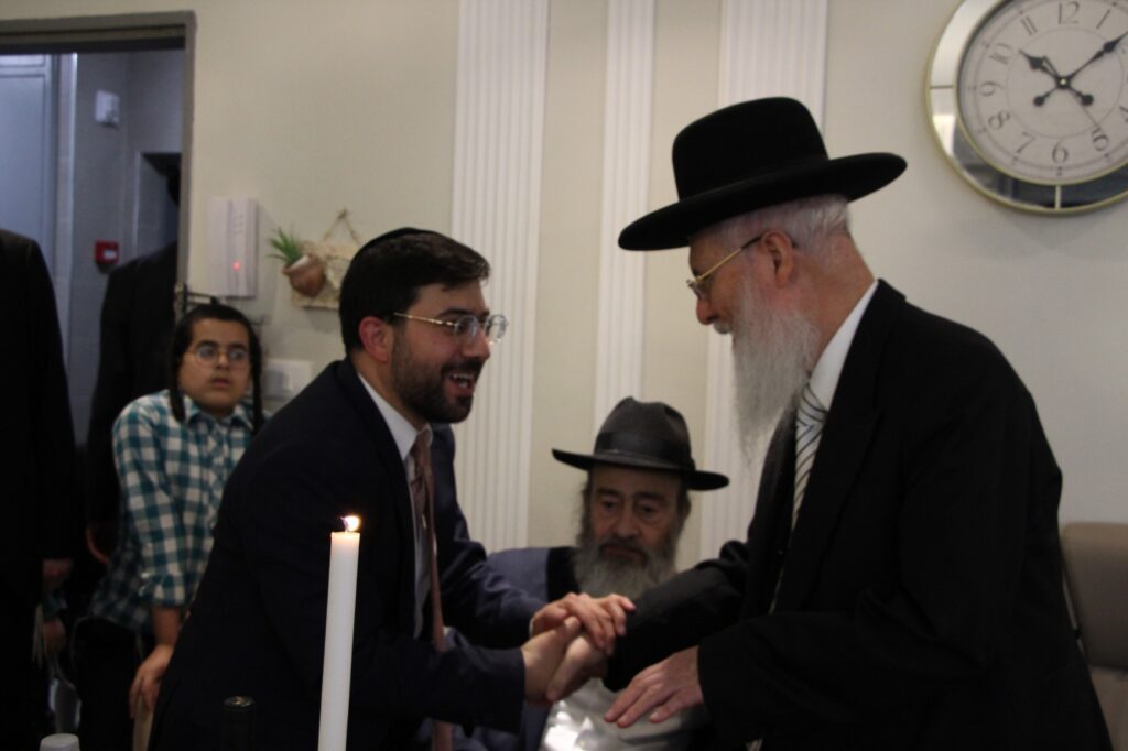 שולחן ט"ו בשבט של הגרש"מ עמאר והגר"ד יוסף