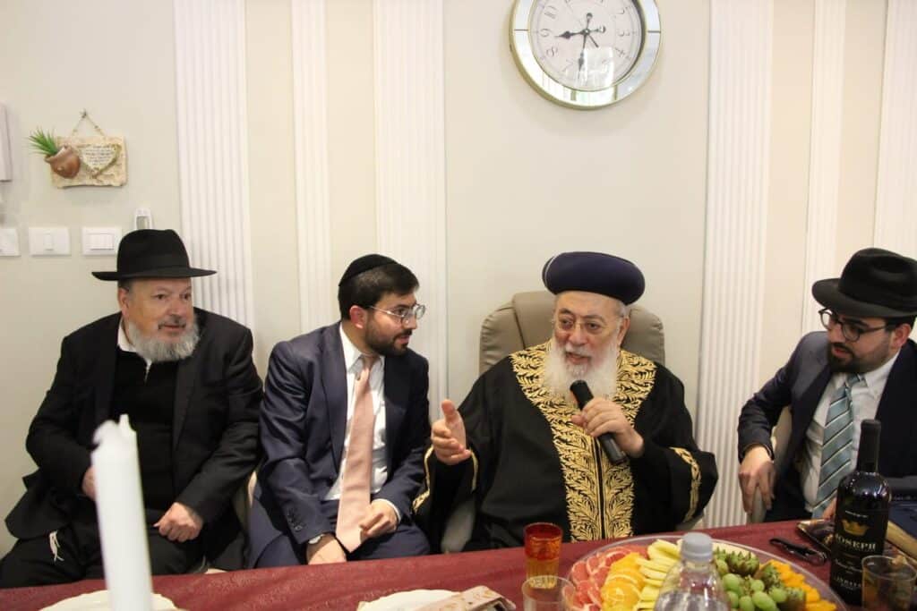 שולחן ט"ו בשבט של הגרש"מ עמאר והגר"ד יוסף