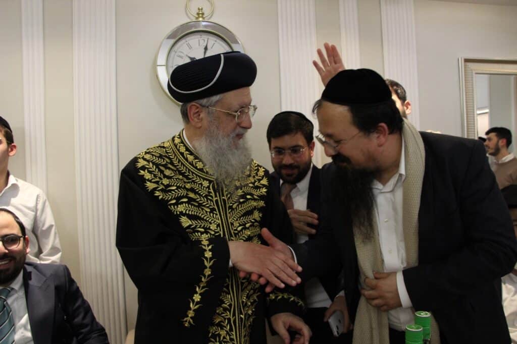 שולחן ט"ו בשבט של הגרש"מ עמאר והגר"ד יוסף