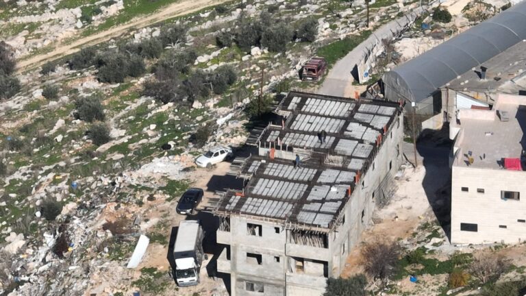 סוגיית הבניה בצמוד לכבישים מגיעה לבג"ץ