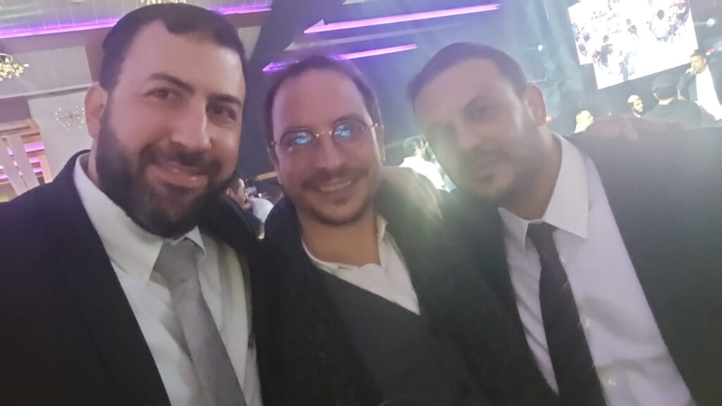 איצקוביץ': הקלידן של המלך וחגיגות המיליונים בארמון הפאר