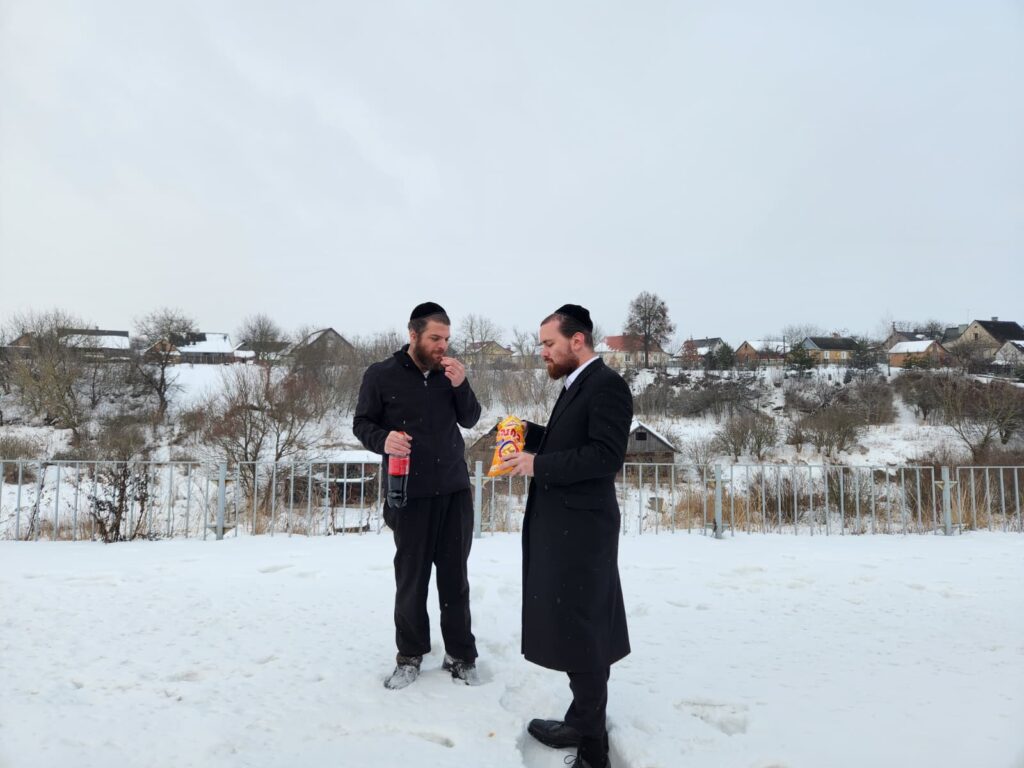 איצקוביץ': הקלידן של המלך וחגיגות המיליונים בארמון הפאר