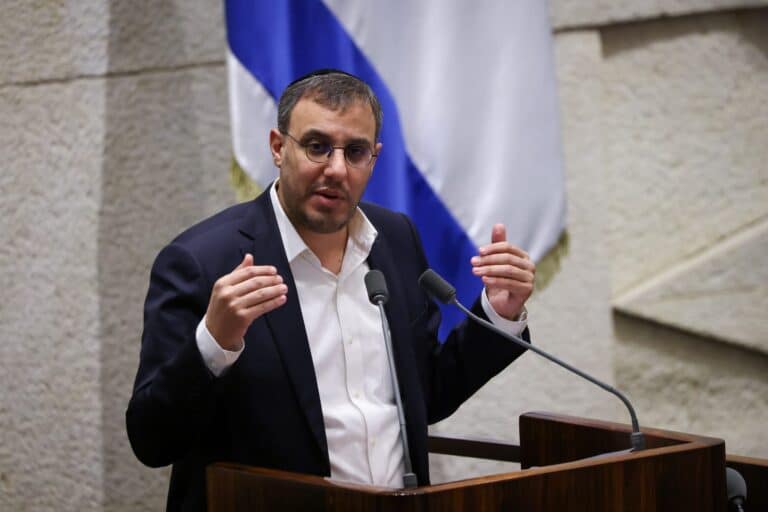 משריקי: "שורפים את הנשמה של היהודים והתקשורת שותקת"