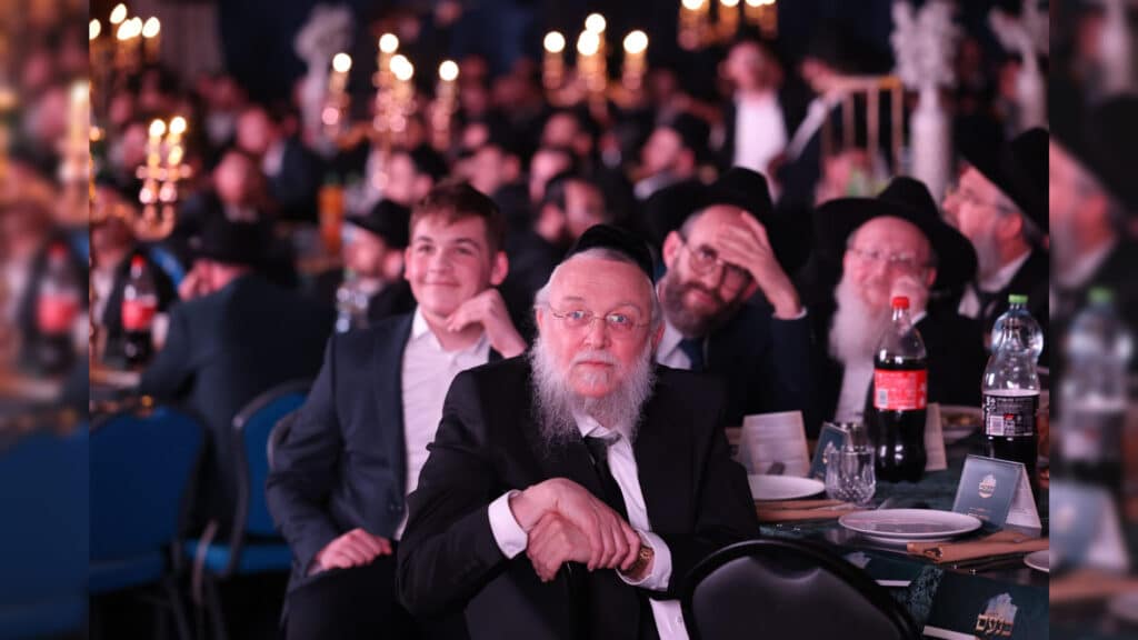 ב'אמרי נעם' ציינו 30 שנה לישיבה בכינוס בוגרים היסטורי