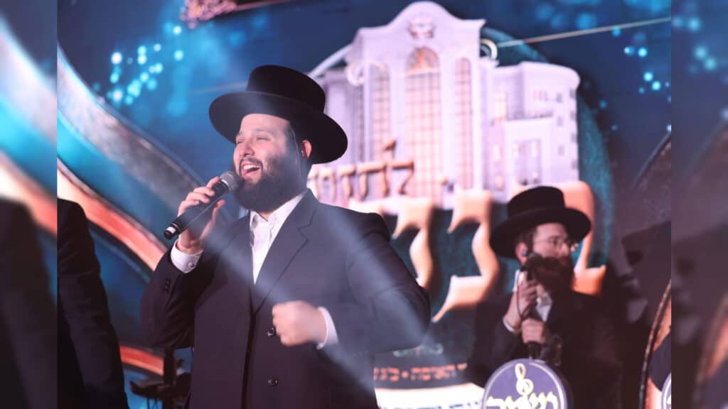 ב'אמרי נעם' ציינו 30 שנה לישיבה בכינוס בוגרים היסטורי