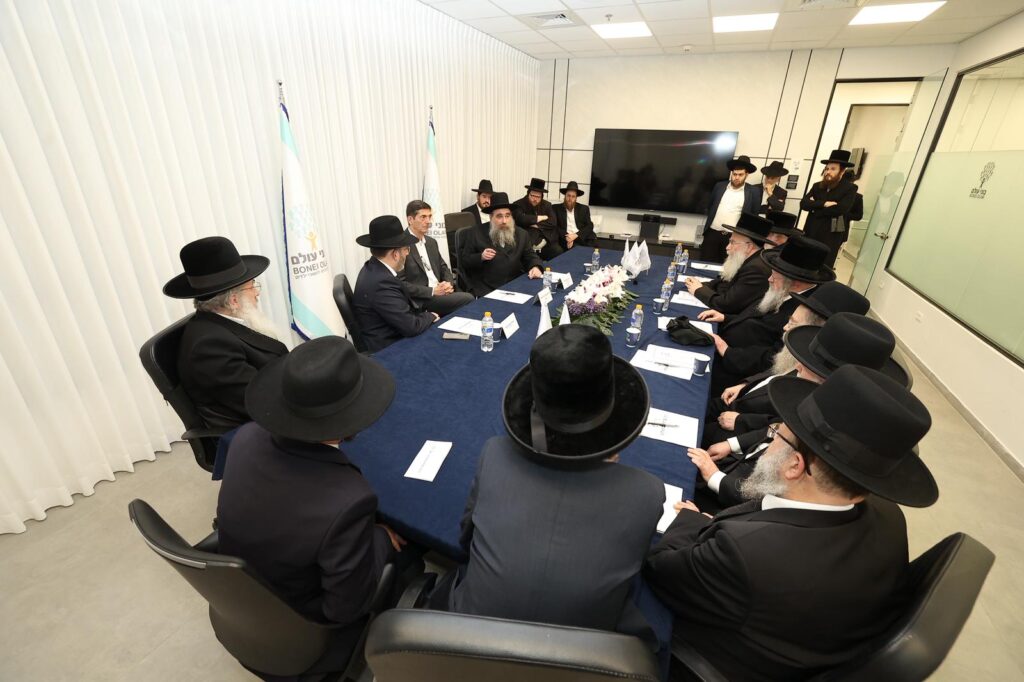 משלחת בכירי הרופאים נועדו עם גדולי הרבנים ובכירי עולם הרפואה
