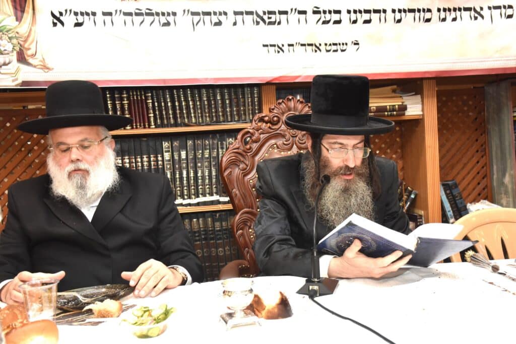 האדמו"ר מקליוולנד ערך סעודת הילולא לרגל היארצייט של אביו