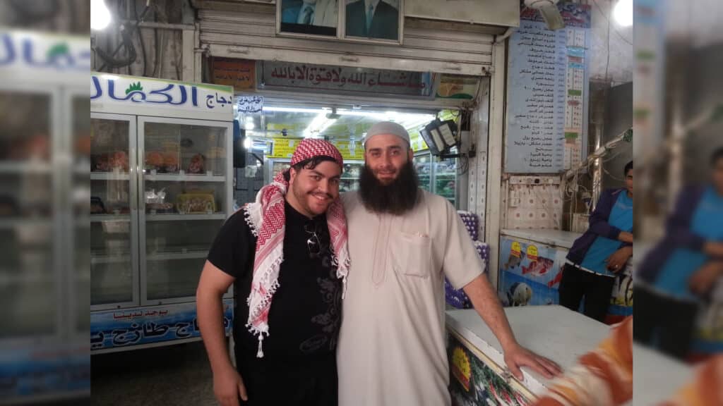 מהדאחייה ועד לאיראן: החרדי שחדר למלתעות הטרור מדבר