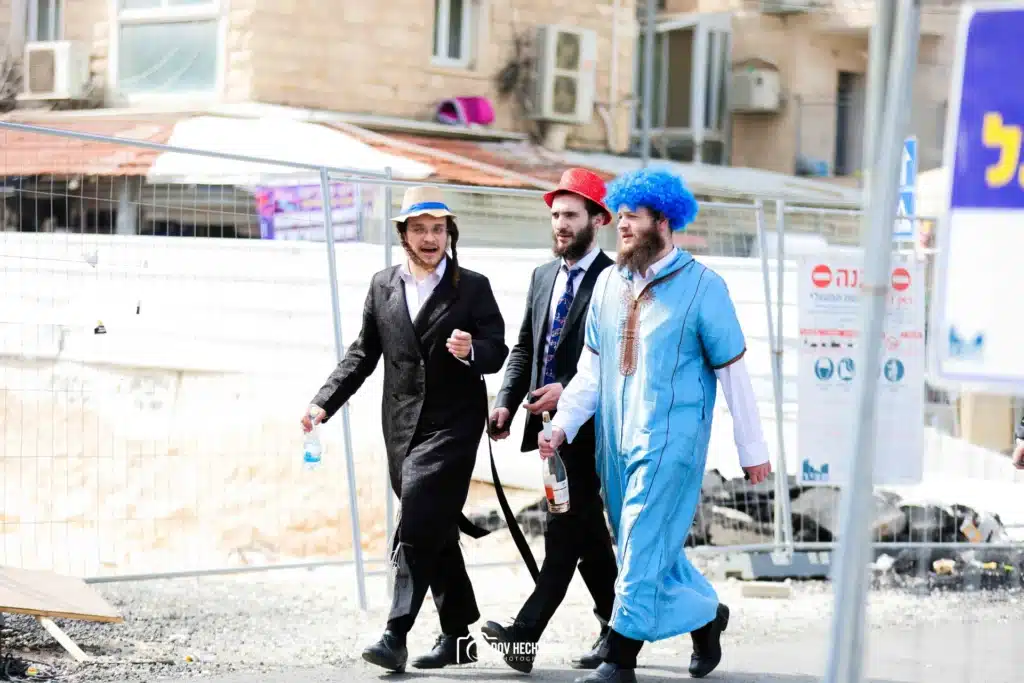 גלריה מאווירת פורים המיוחדת מסמטאות מאה שערים