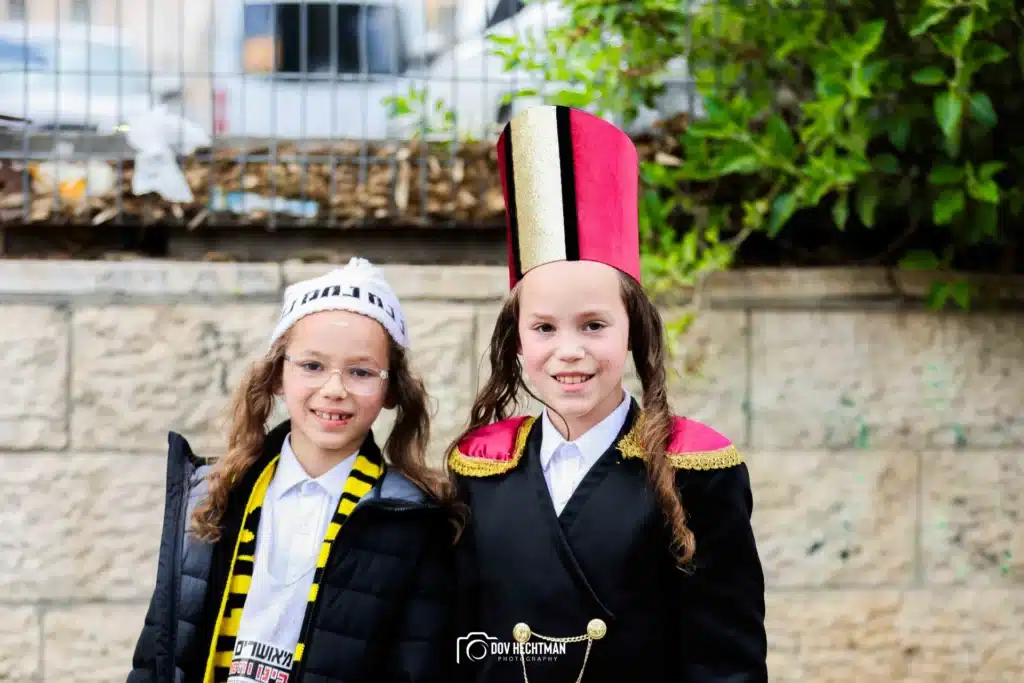 גלריה מאווירת פורים המיוחדת מסמטאות מאה שערים