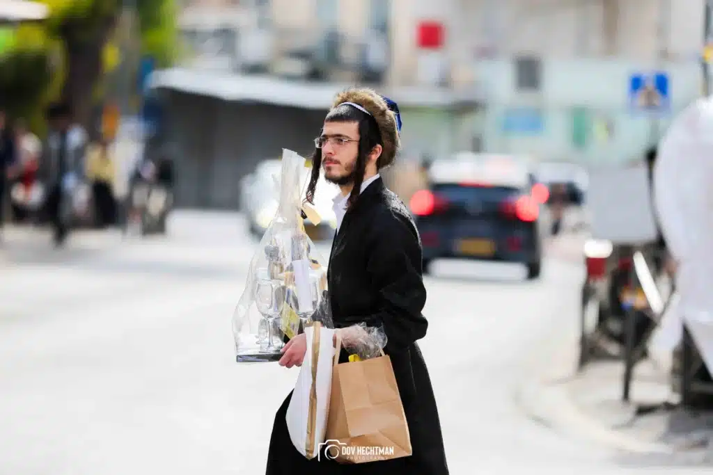 גלריה מאווירת פורים המיוחדת מסמטאות מאה שערים