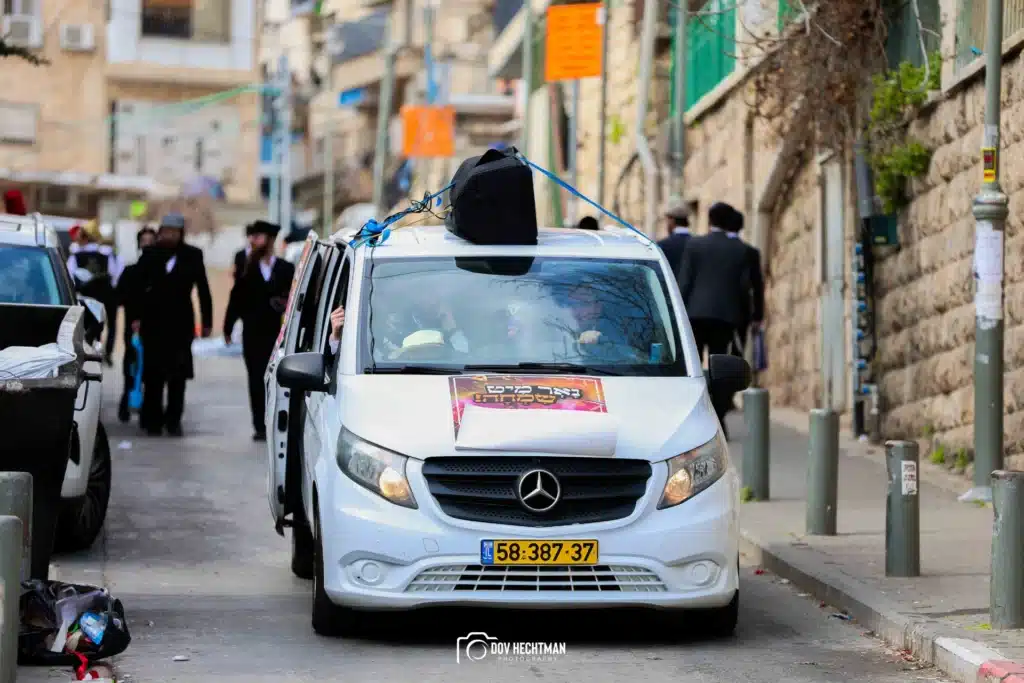 גלריה מאווירת פורים המיוחדת מסמטאות מאה שערים