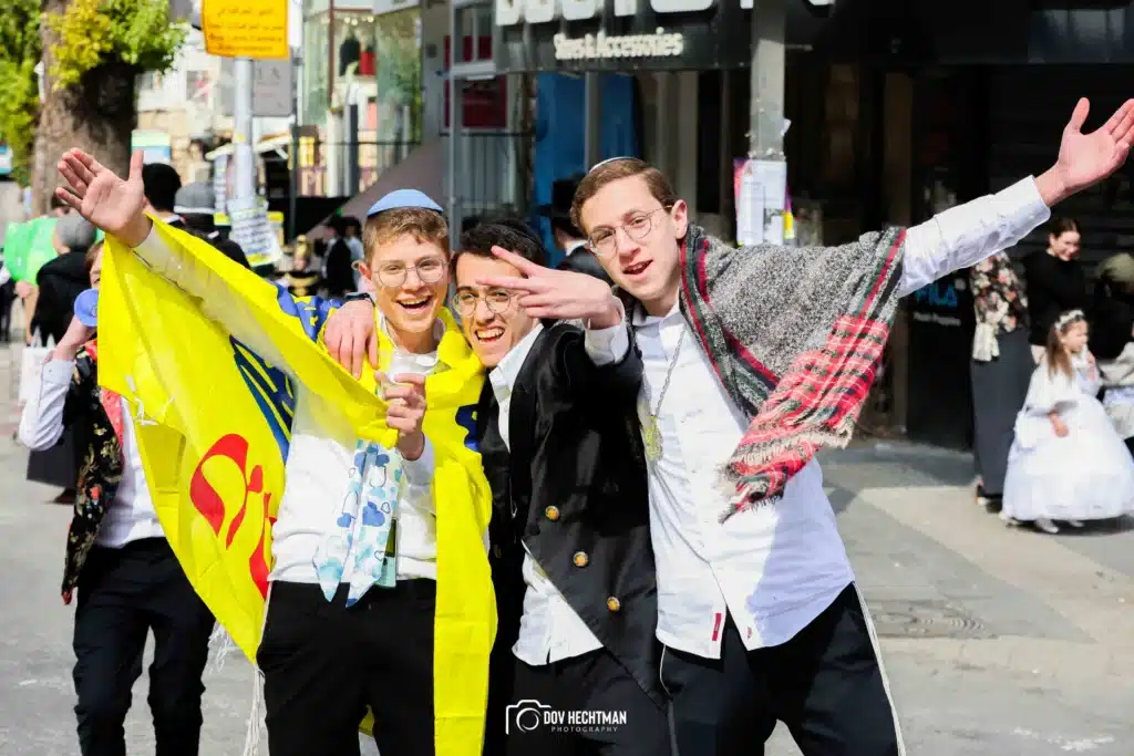 גלריה מאווירת פורים המיוחדת מסמטאות מאה שערים