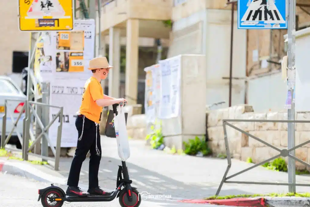 גלריה מאווירת פורים המיוחדת מסמטאות מאה שערים