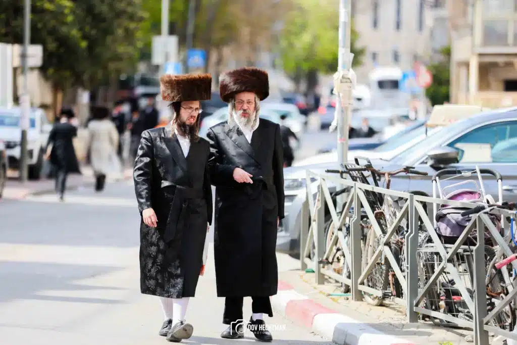 גלריה מאווירת פורים המיוחדת מסמטאות מאה שערים