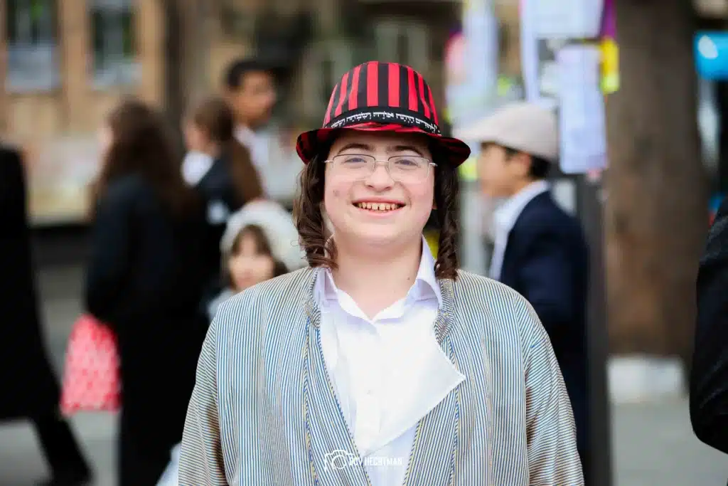 גלריה מאווירת פורים המיוחדת מסמטאות מאה שערים