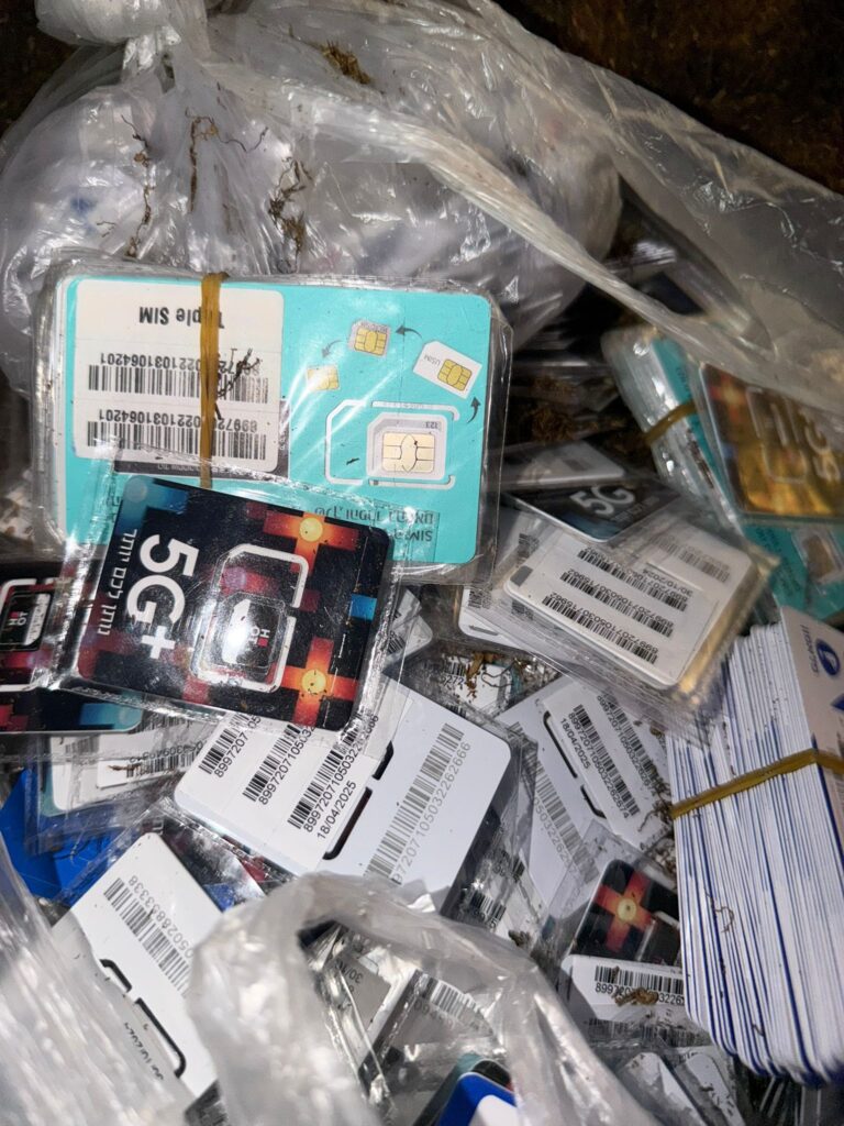 אלפי כרטיסי SIM נחשפו במשלוח ההומניטרי לרצועת עזה