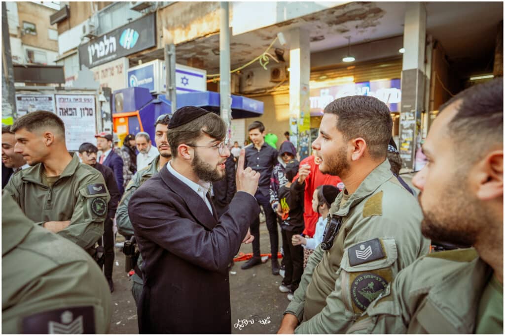 בני ברק צהלה ושמחה: גלריית שמחת פורים מהשטח