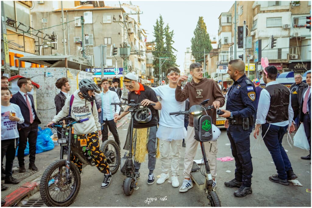 בני ברק צהלה ושמחה: גלריית שמחת פורים מהשטח