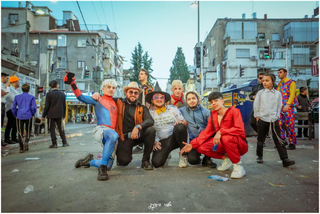 בני ברק צהלה ושמחה: גלריית שמחת פורים מהשטח