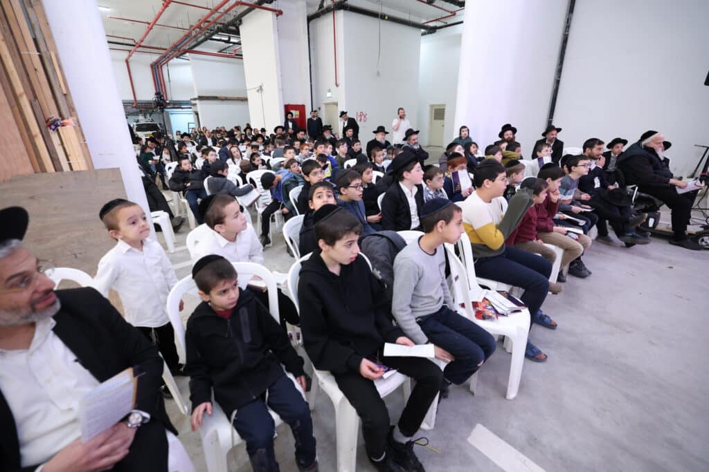 גלריה: המעמד המרטיט במעמקי האדמה ברמת שלמה